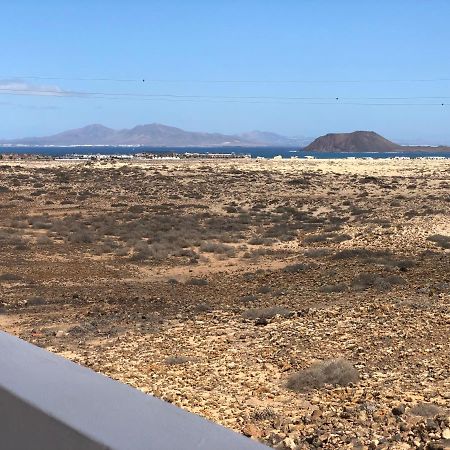 Villa Marie Agradable Y Tranquila Maison Con Piscina Corralejo Luaran gambar