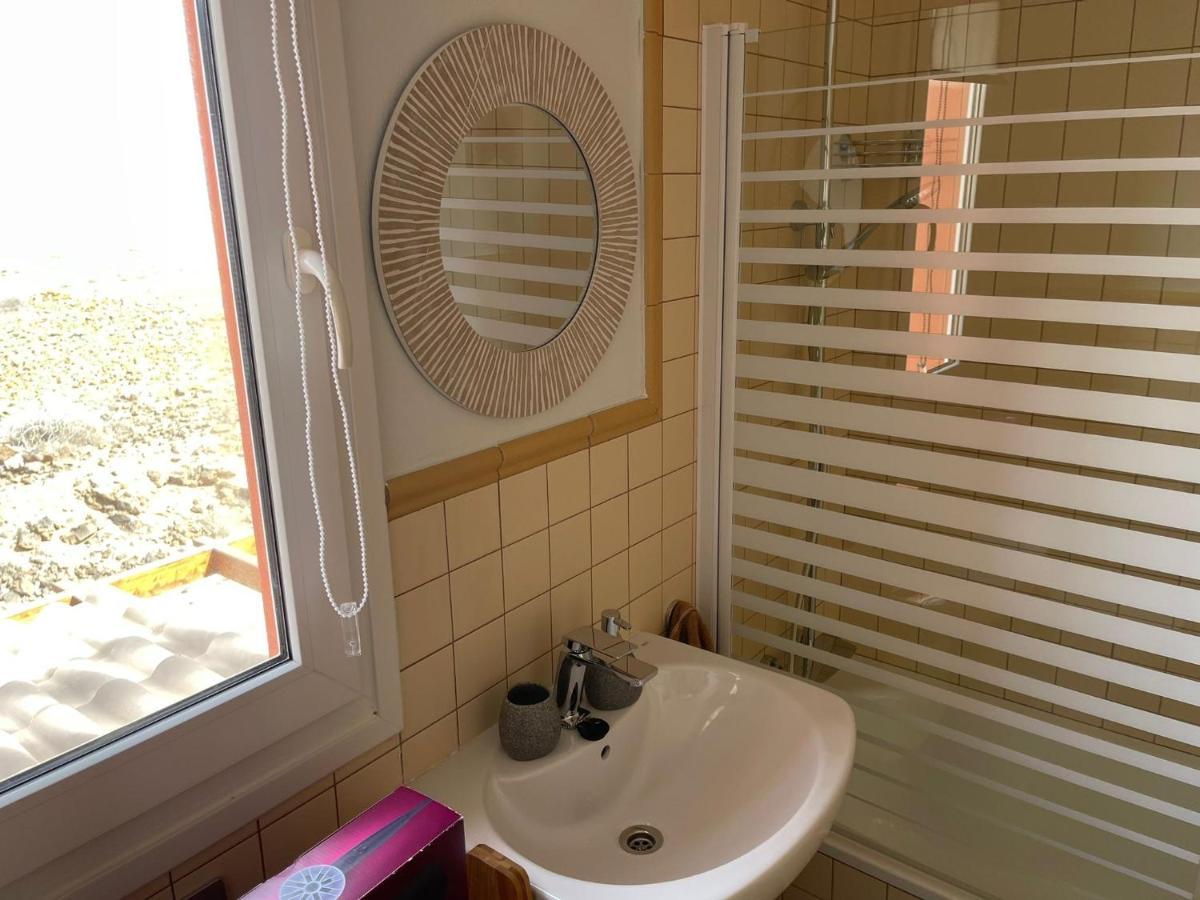 Villa Marie Agradable Y Tranquila Maison Con Piscina Corralejo Luaran gambar